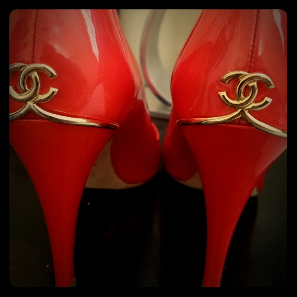 Amazing Hot Red Chanel peep toe heels 38.5